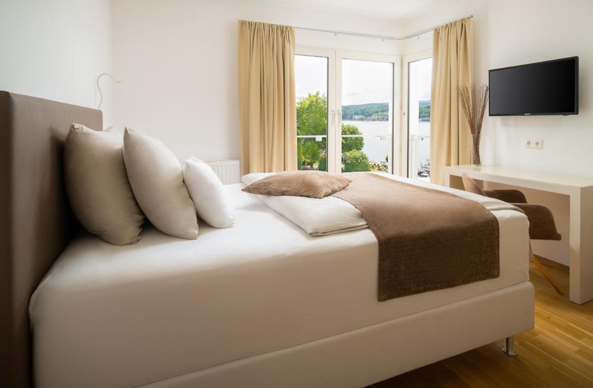 Seehotel Europa Velden am Worthersee Bagian luar foto