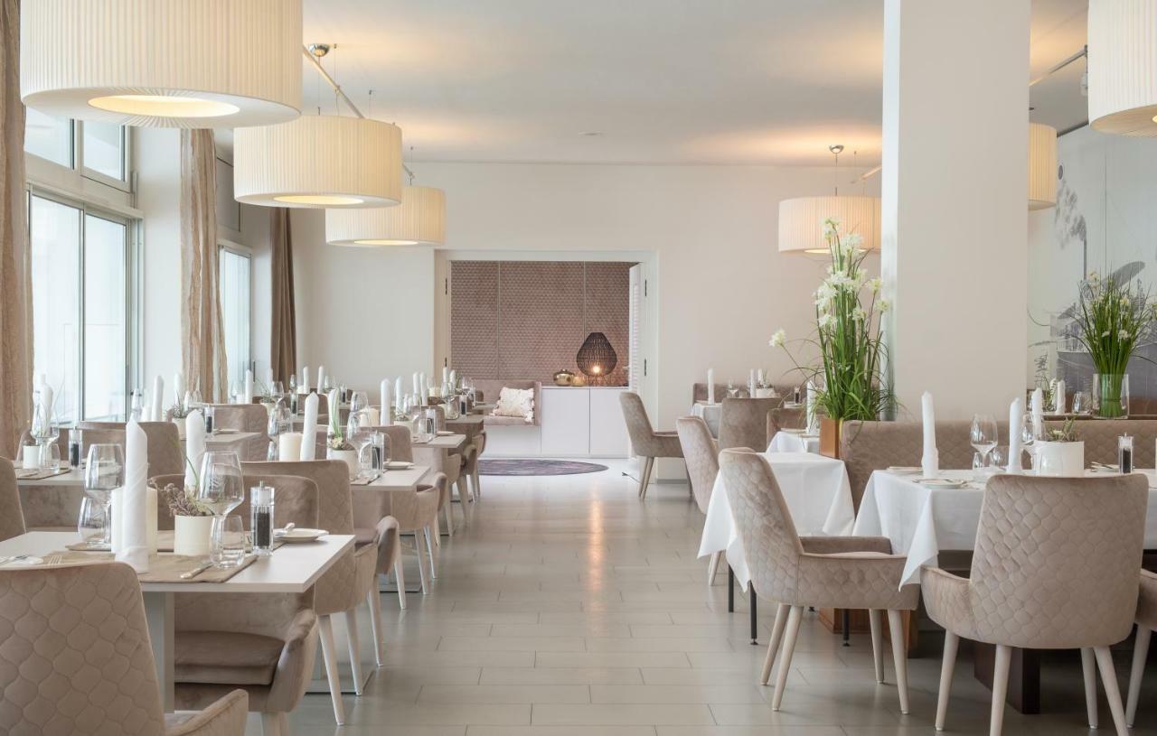 Seehotel Europa Velden am Worthersee Bagian luar foto